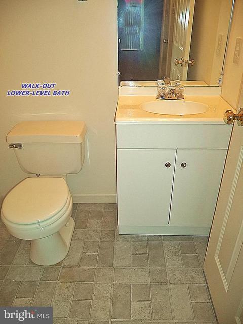 15112 Deer Valley Ter, Silver Spring, MD 20906 photo 32