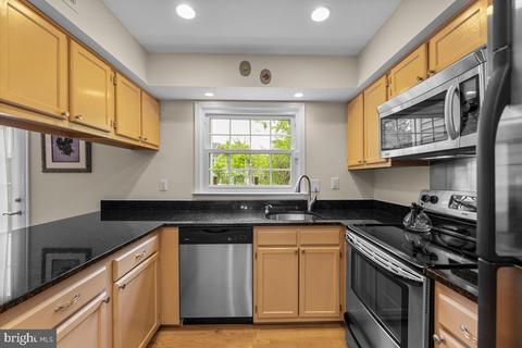 635 Concerto Ln, Silver Spring, MD 20901 photo 16