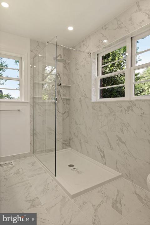 12801 Meadowood Dr, Silver Spring, MD 20904 photo 37