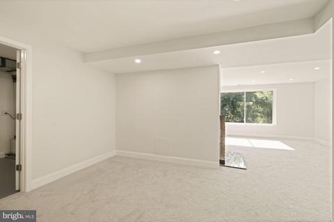 12801 Meadowood Dr, Silver Spring, MD 20904 photo 27
