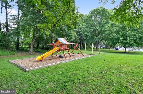 13913 Broomall Ln, Silver Spring, MD 20906 photo 33