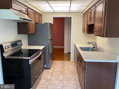 15320 Pine Orchard Dr #83-2C, Silver Spring, MD 20906 photo 6