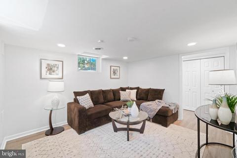 235 Whitmoor Ter, Silver Spring, MD 20901 photo 31