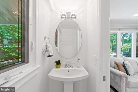235 Whitmoor Ter, Silver Spring, MD 20901 photo 18