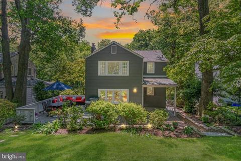 235 Whitmoor Ter, Silver Spring, MD 20901 photo 2