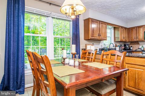 2704 Belle Crest Ln, Silver Spring, MD 20906 photo 5