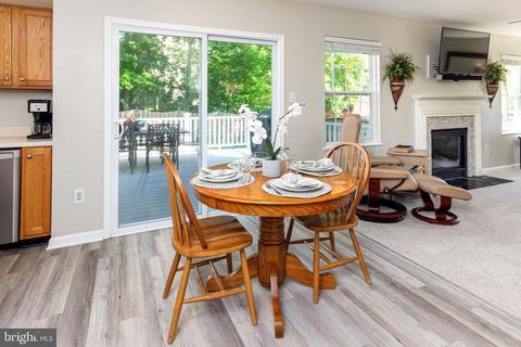 5716 Parkway Dr, Laurel, MD 20707 photo 7