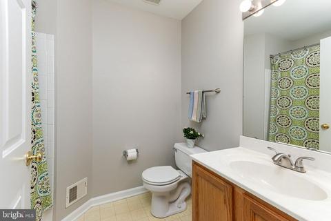 5716 Parkway Dr, Laurel, MD 20707 photo 23