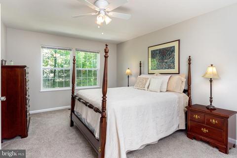 5716 Parkway Dr, Laurel, MD 20707 photo 18