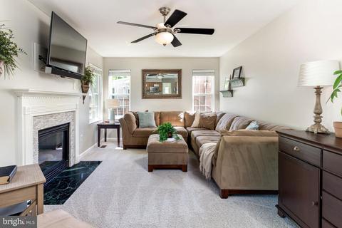 5716 Parkway Dr, Laurel, MD 20707 photo 9
