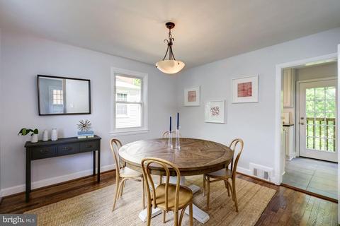 8717 Bradford Rd, Silver Spring, MD 20901 photo 4