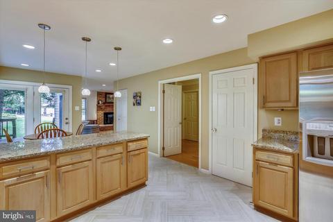 613 Symphony Woods Dr, Silver Spring, MD 20901 photo 10