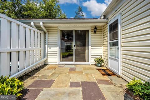 3635 Edelmar Ter #114-B, Silver Spring, MD 20906 photo 9