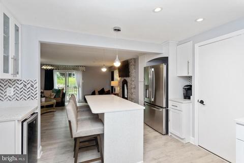 14622 Sandy Ridge Rd, Silver Spring, MD 20905 photo 4