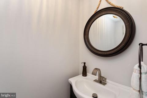 14622 Sandy Ridge Rd, Silver Spring, MD 20905 photo 12