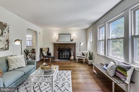 811 Gist Ave, Silver Spring, MD 20910 photo 2