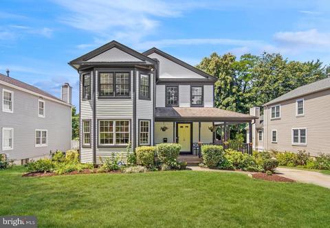 9014 1st Ave, Silver Spring, MD 20910 photo 1