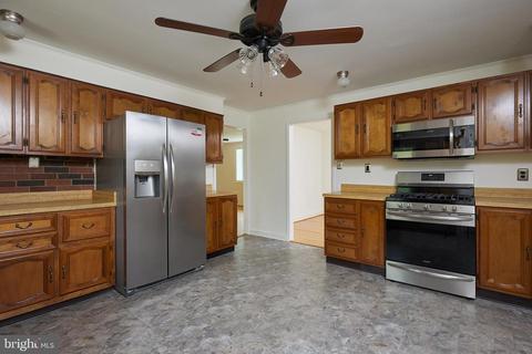 17212 Donora Rd, Silver Spring, MD 20905 photo 8