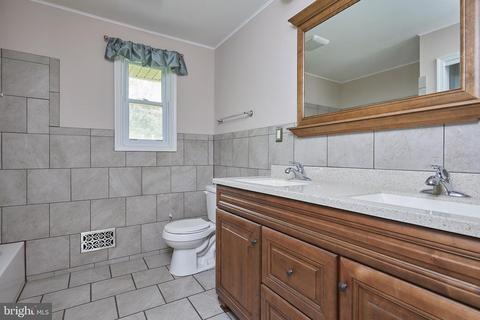 17212 Donora Rd, Silver Spring, MD 20905 photo 19