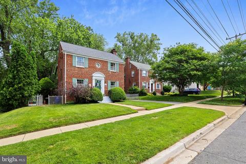 1021 Forest Glen Rd, Silver Spring, MD 20901 photo 3