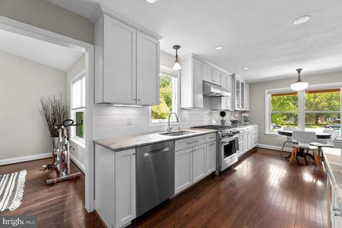 1403 Woodman Ave, Silver Spring, MD 20902 photo 5