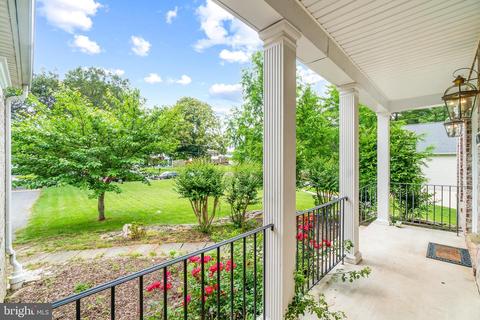 14205 Alderton Rd, Silver Spring, MD 20906 photo 2