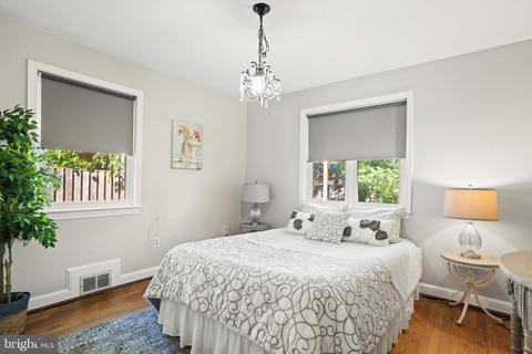 9910 Markham St, Silver Spring, MD 20901 photo 14