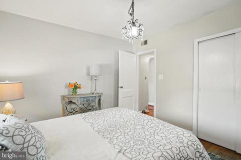 9910 Markham St, Silver Spring, MD 20901 photo 15