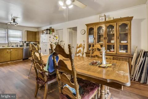 1015 Arcola Ave, Silver Spring, MD 20902 photo 9