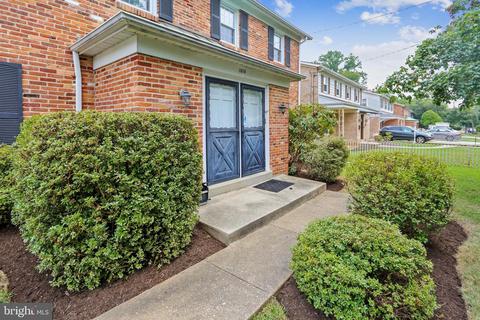 1015 Arcola Ave, Silver Spring, MD 20902 photo 4