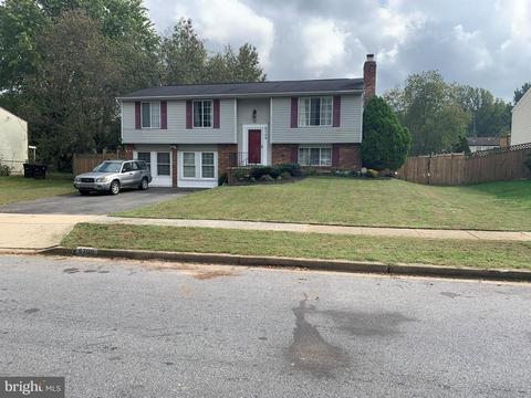 6709 Willow Creek Rd, Bowie, MD 20720 photo 1