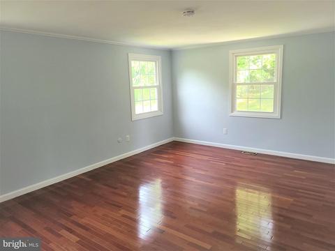8708 Oxwell Ln, Laurel, MD 20708 photo 11