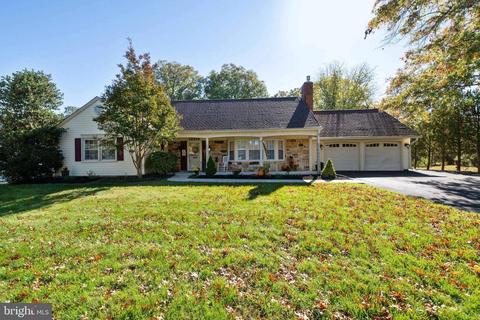 12316 Shadetree Ln, Laurel, MD 20708 photo 1