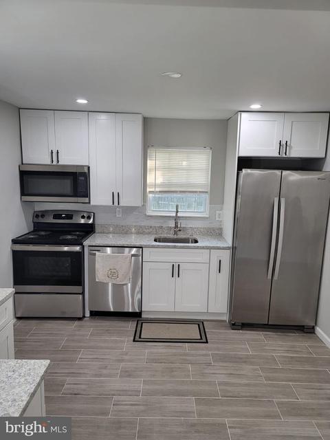 6210 Seabrook Rd, Lanham, MD 20706 photo 5
