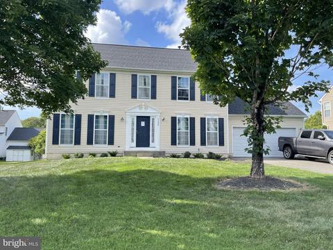 7908 Mayapple Ct, Clinton, MD 20735 photo 1