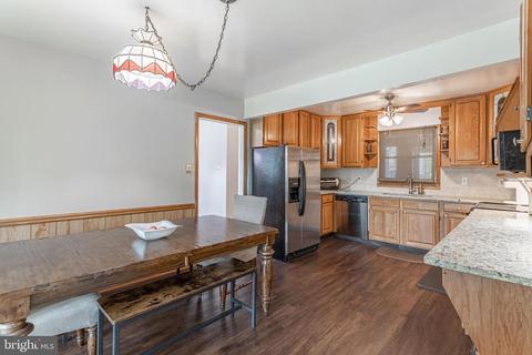 1309 Paddock Ln, Bowie, MD 20716 photo 3
