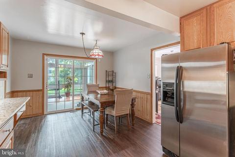 1309 Paddock Ln, Bowie, MD 20716 photo 4