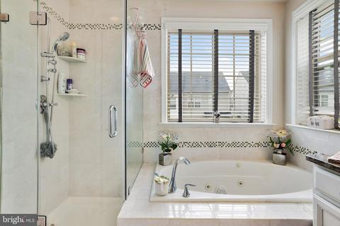 9020 Ruby Lockhart Blvd, Lanham, MD 20706 photo 7