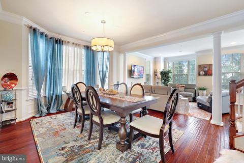 9020 Ruby Lockhart Blvd, Lanham, MD 20706 photo 4