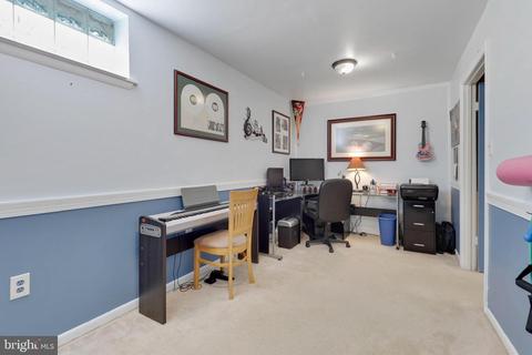6815 Brooklyn Bridge Rd, Laurel, MD 20707 photo 31