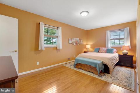 6815 Brooklyn Bridge Rd, Laurel, MD 20707 photo 16