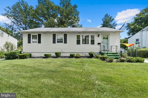 7541 Newberry Ln, Lanham, MD 20706 photo 1