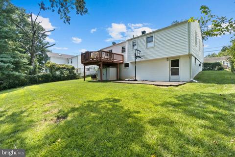 7541 Newberry Ln, Lanham, MD 20706 photo 33