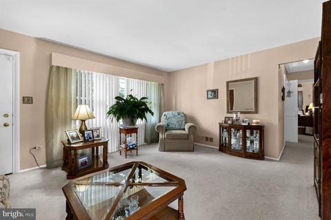 7541 Newberry Ln, Lanham, MD 20706 photo 17