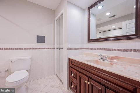 12401 Silverbirch Ln, Laurel, MD 20708 photo 27