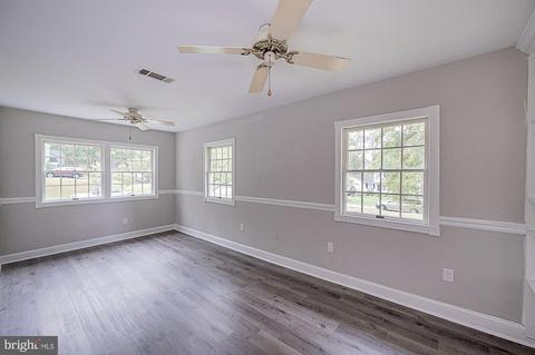 12401 Silverbirch Ln, Laurel, MD 20708 photo 18