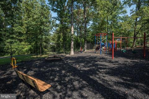 12401 Silverbirch Ln, Laurel, MD 20708 photo 44