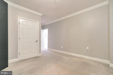 601 7th St #403, Laurel, MD 20707 photo 17