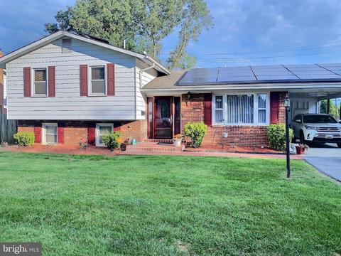 9003 Walkerton Dr, Lanham, MD 20706 photo 1