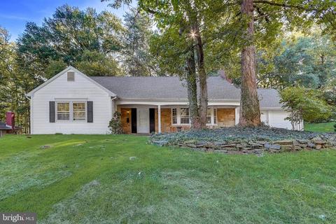 12413 Radnor Ln, Laurel, MD 20708 photo 1